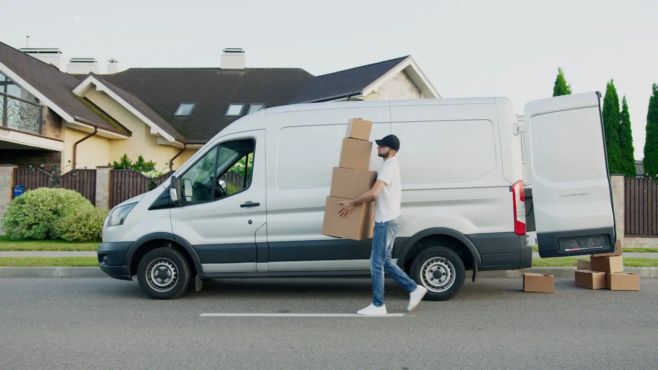 How to Choose a Used Work Truck for Your Canadian Delivery Business